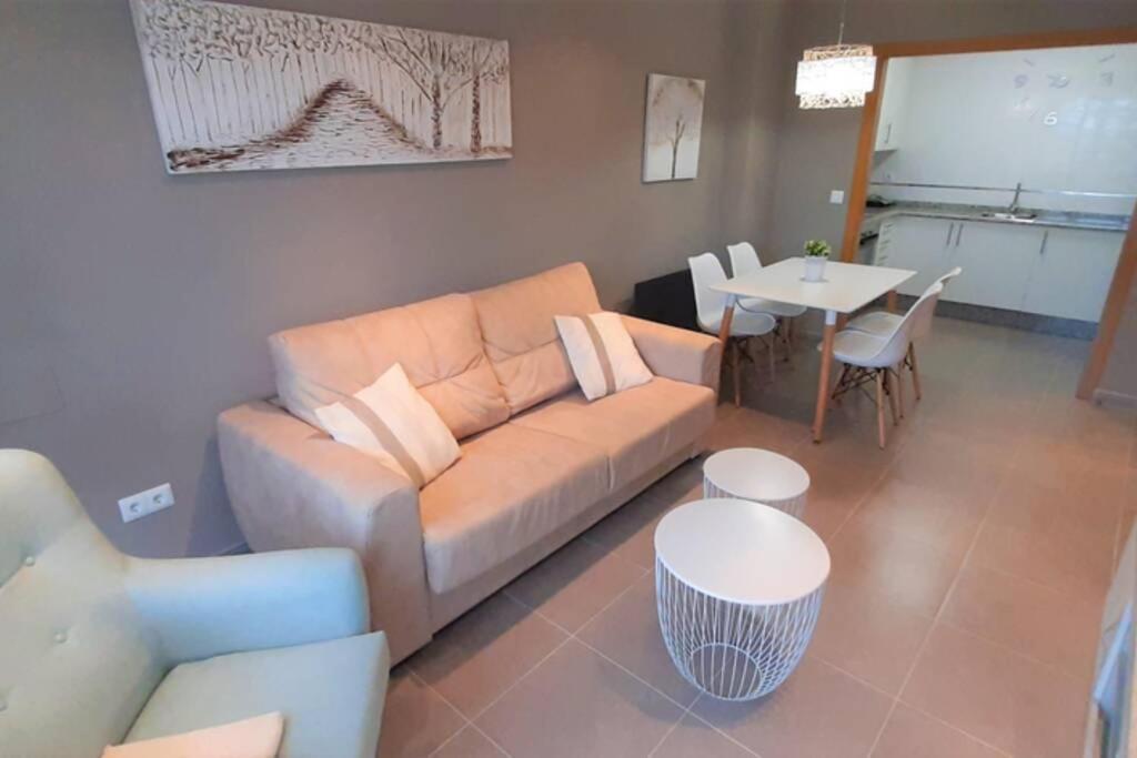Apartamento Playa Foz Con Piscina Y Parking 010 Apartment Bagian luar foto